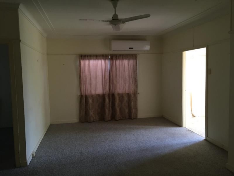 184 High Street, Berserker QLD 4701